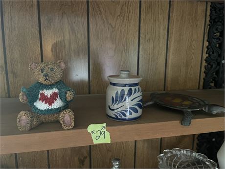 Pottery, Turtle and Bear