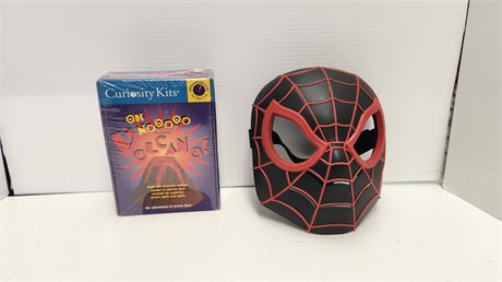 Spiderman Mask & Plaster Volcano Kit