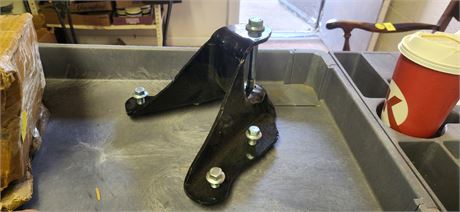 Dorman OE Solutions Leaf Spring Bracket Kit