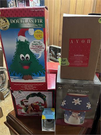 Christmas Decor Lot