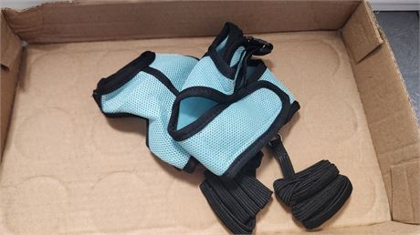 2 XS Dog Harness & Leash Sets