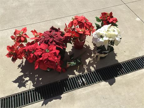 Artificial Christmas Poinsettias