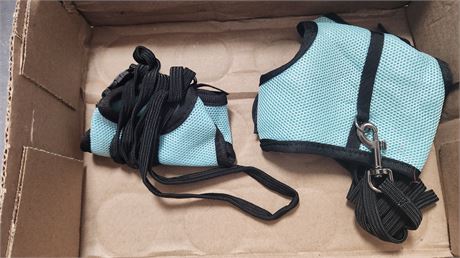 2 XS Dog Harness & Leash Sets