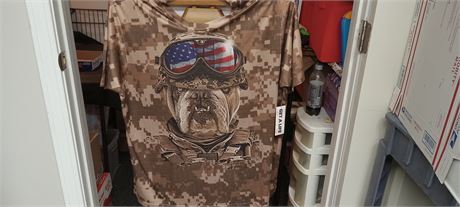 Brown Camo Tee Shirt. Size 2XL   NEW!!