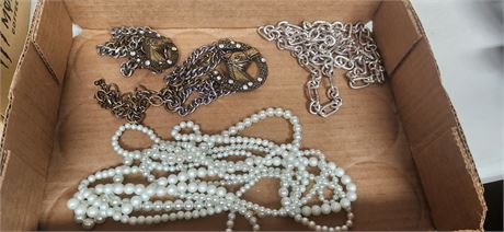 Lot of Jewelry