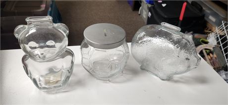 3 Glass Banks