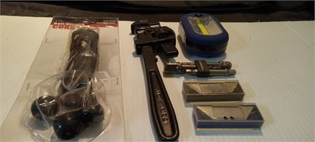 Lot Of Miscellaneous Tools