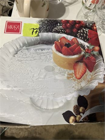 Milkasa Winter Scene Serving Dish