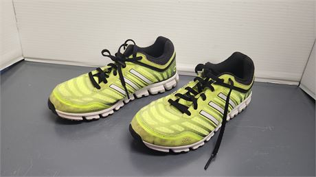Adidas Ortholite Tennis Shoes. Size 6
