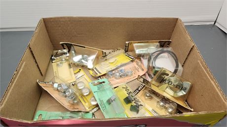 Lot Of Miscellaneous Hardware