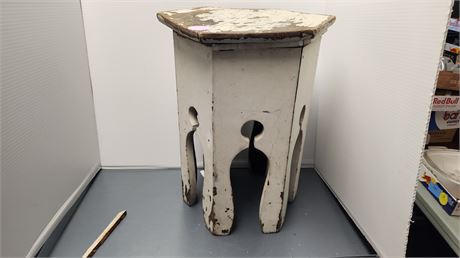 Small Vintage Wood Stand. Needs Repaired