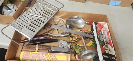Lot of Kitchen Stuff