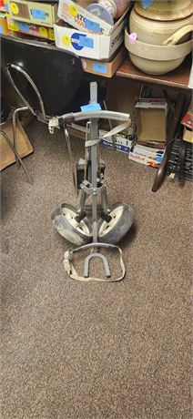 Metal Golf Bag Carrying Cart With Wheels