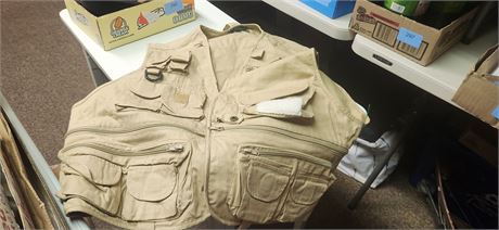 Crystal River Tan Vest. Size XLarge