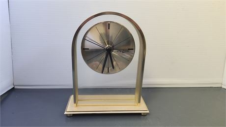 City Quartz Small Mantle Clock