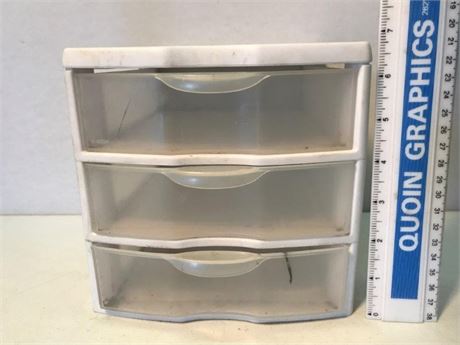 Sterlite 3 Drawer Container