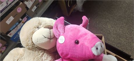 2 Plush Toys