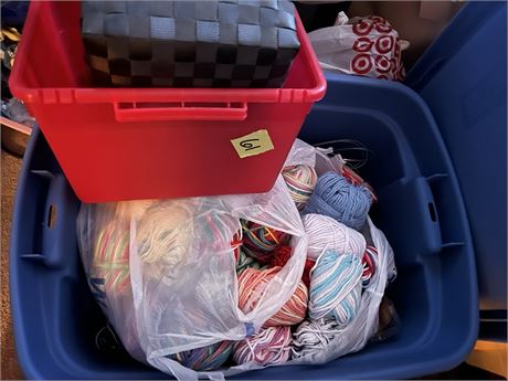 Yarn, Totes