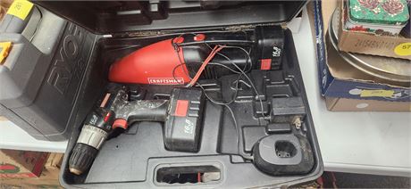 Craftsman Drill & Vacuum Set. NOT TESTED