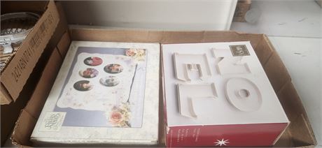 Precious Moments Picture Frame & Holiday Decoration
