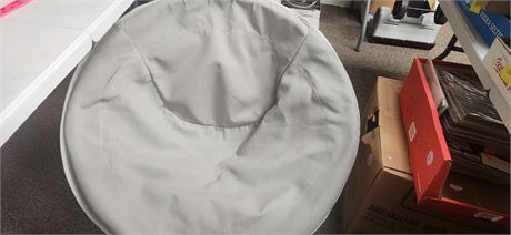 Folding Round Chair