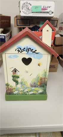 Recipe Box with loose chimney