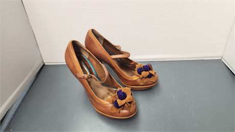 Poetic Licence High Heel Shoes. Size 7 1/2