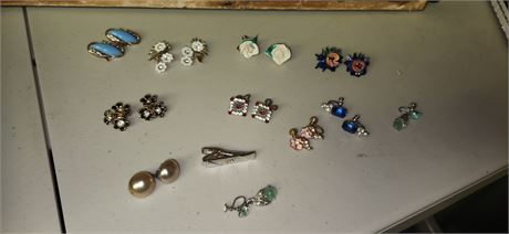 Lot Of Jewelry
