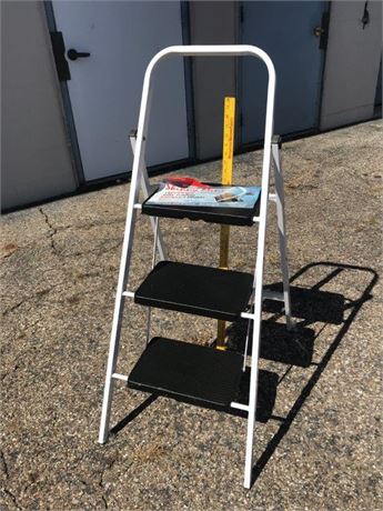 Skinny Mini 3 Step Ladder