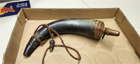 Black Powder Horn