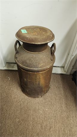 Dairy Farm Metal Milk Can