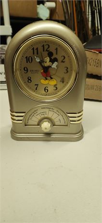 Seiko Quartz Sing A Long Musical Mickey Mouse Clock