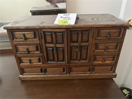 Vintage Jewelry Chest