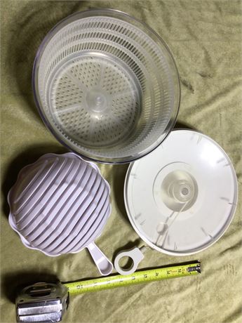 Lettuce Slicer and Lettuce Spinner