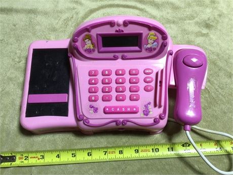 Kids battery operated cash register (New Batteries)