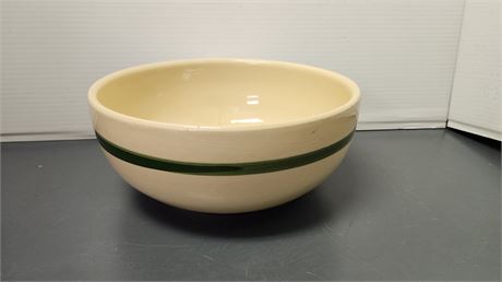 Decorative Apple Serving Bowl