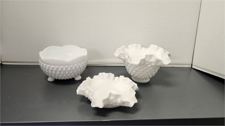 Unmarked Milk Glass Possibly Fenton
