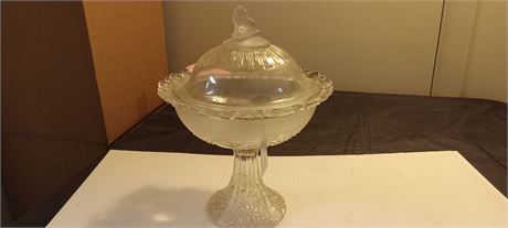 Lion Glass Compote With Lid