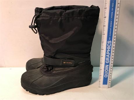 Columbia Size 7 Boots