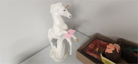 Standing Unicorn Statue