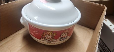 Campbell's Soup Bowl With Lid