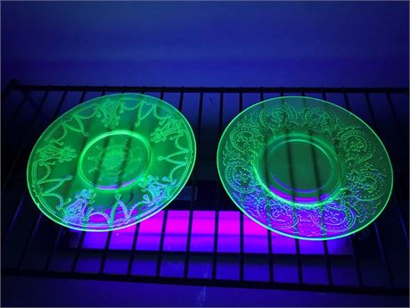 2 Uranium Glass Plates