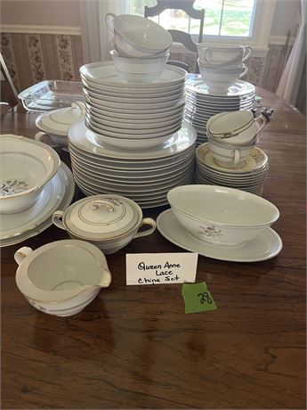 Queen Anne Lace China Set