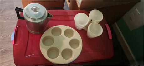 Tupperware piece and kitchen stuff