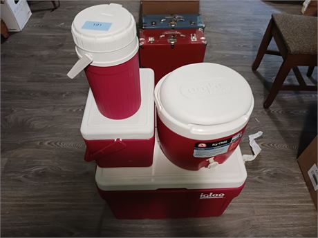 Igloo Cooler Set