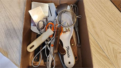 Various Kitchen Utensils