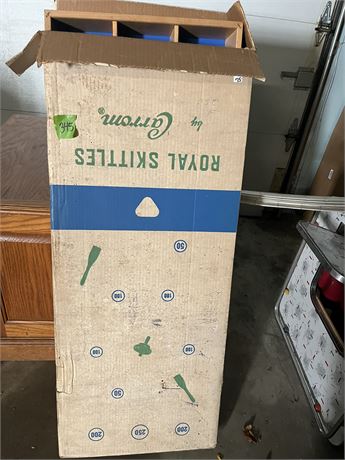 Vintage Royal Skittles Game