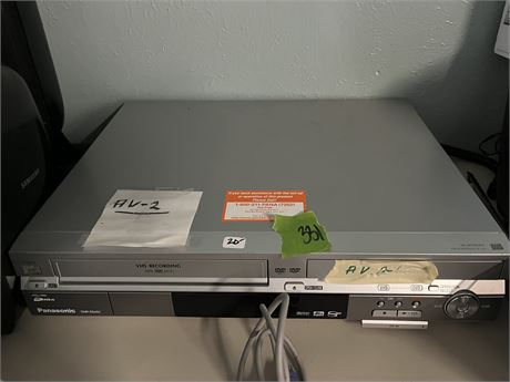 VCR / DVD