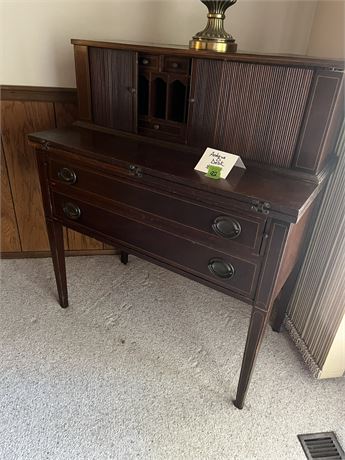 Antique Mahogany Desk
