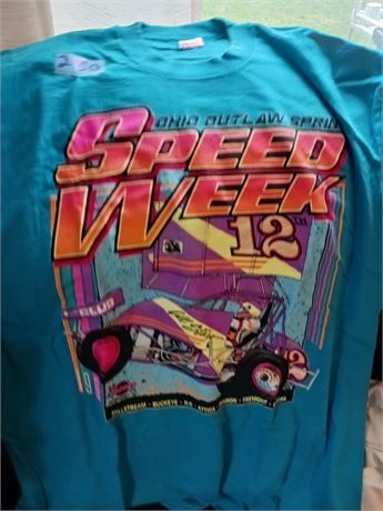 T-shirt Size in picture